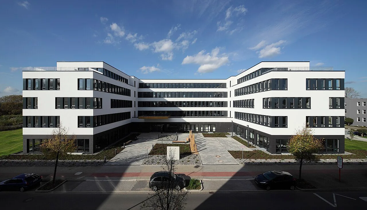 adesso acquires omni:us