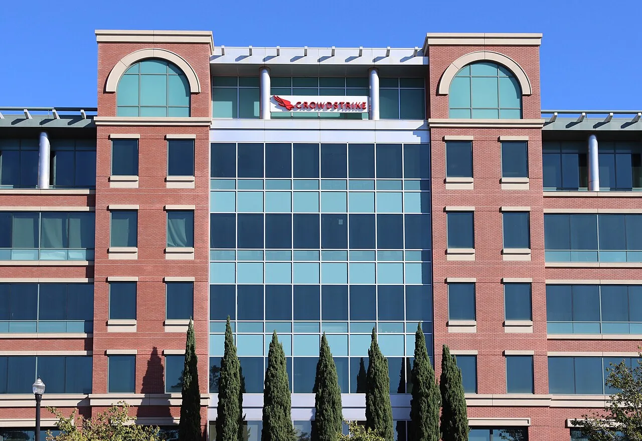 CrowdStrike acquires Seraphic