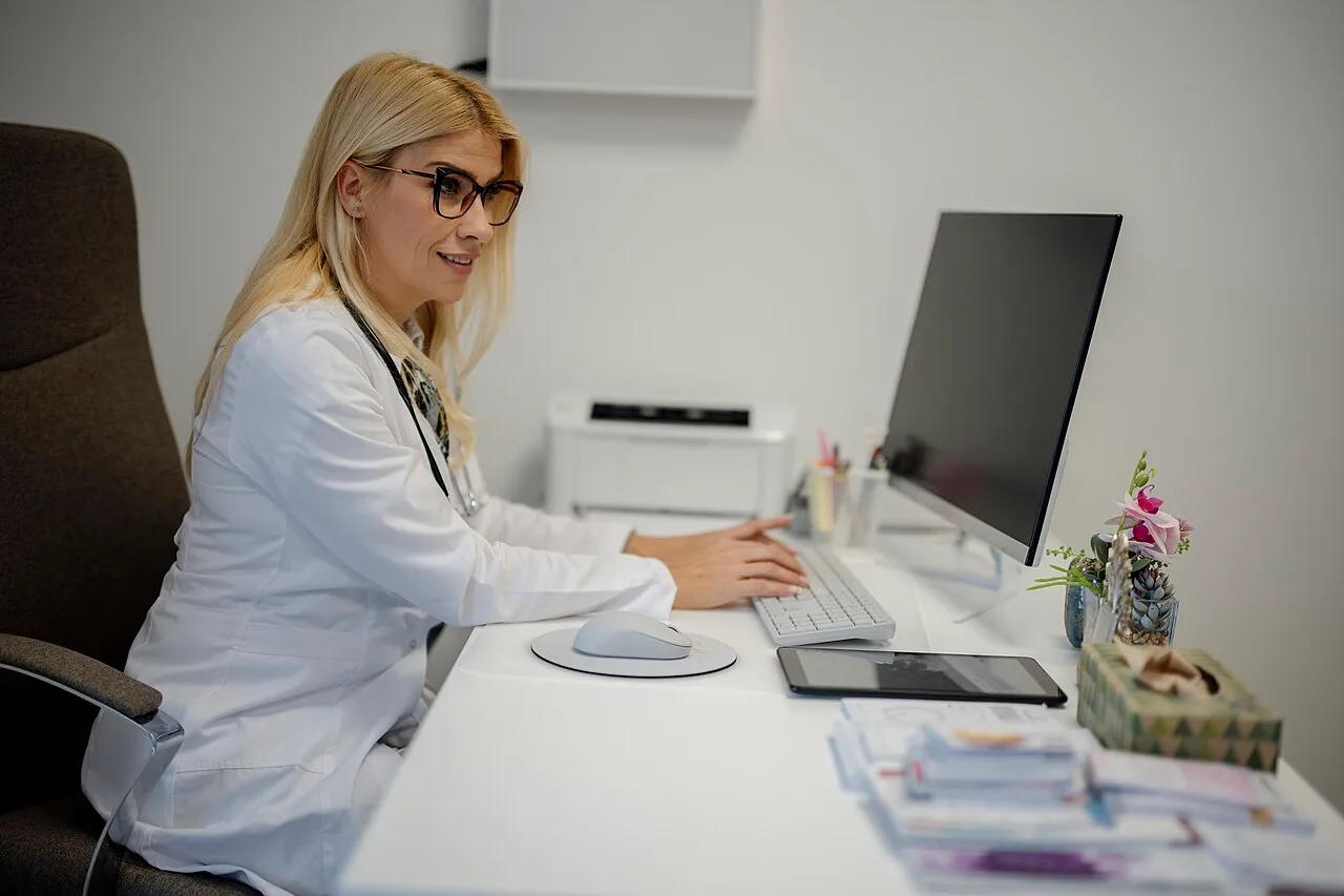 H1 acquires Defacto Health