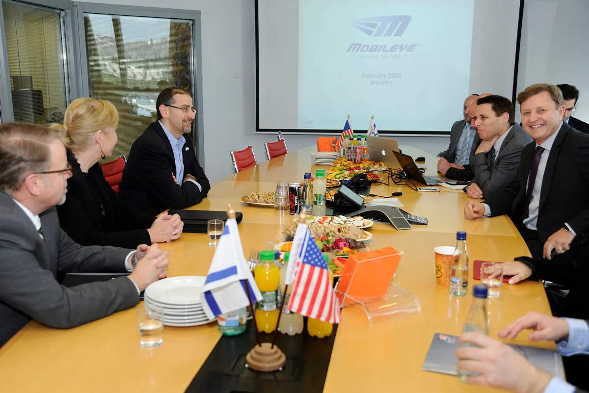 Mobileye acquires Mentee Robotics